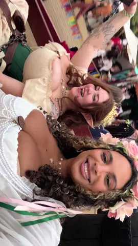 Anyone else missing the Ren Faire?🥺 @cayennapepper #fyp #foryou #northerncaliforniarenaissancefaire #renfaire #norcalrenfaire 