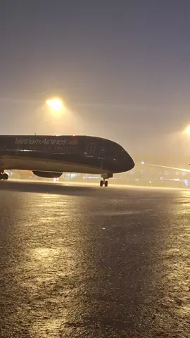 Cuộc tình xưa phai dấu từ một buổi chiều mây xám theo nhau về  #yeumaybay  #tiktokawardsvn2025 