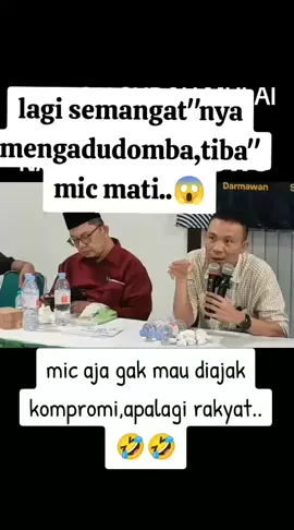 biasa pke mic bulu,terus ganti mic biasa..🤣🤣🤣#fyp #video #lucu #rismon #🤣🤣🤣🤣 #tiktok #viral 