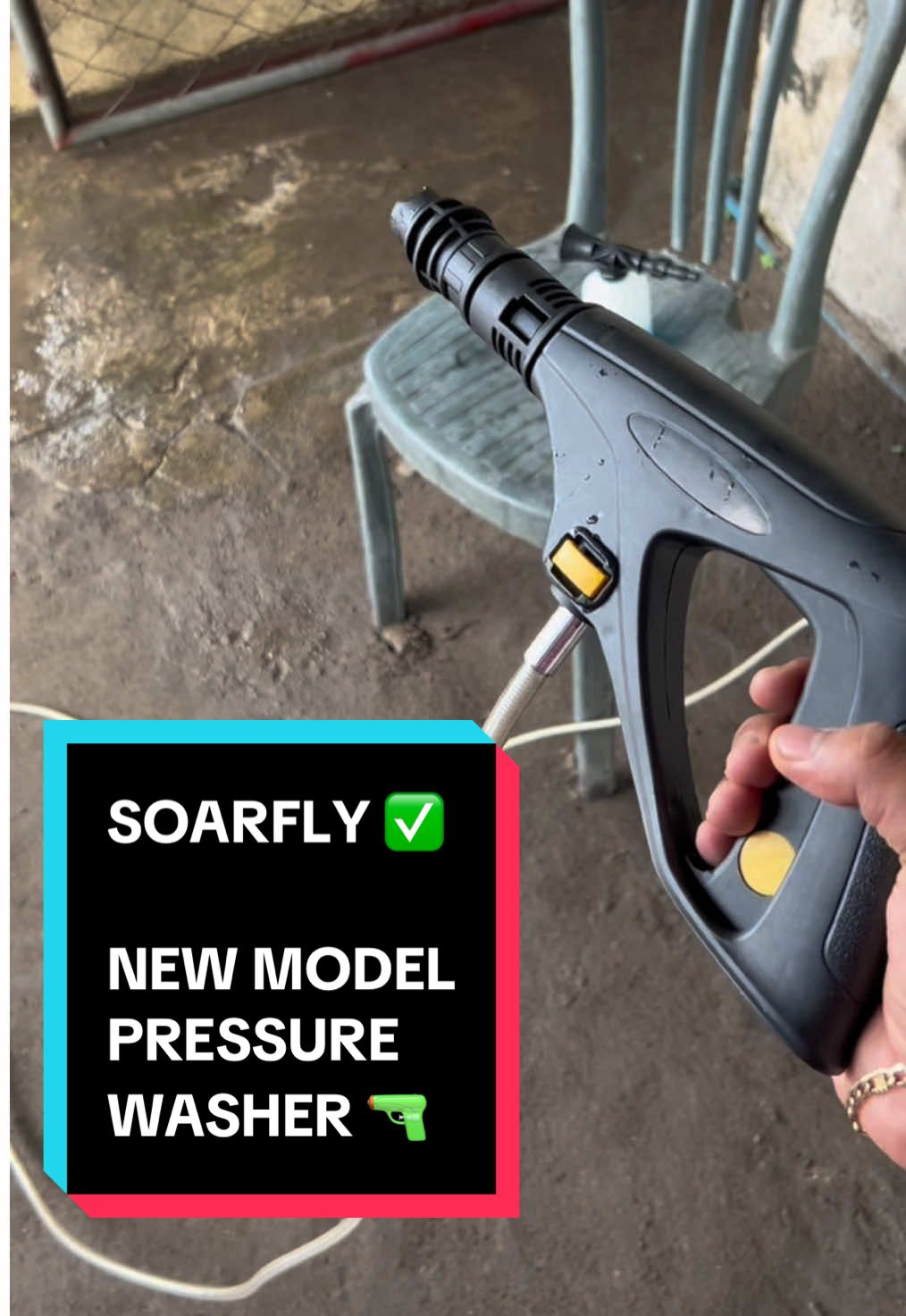 Grabe sa linis! 🚗💦Kahit makapal na dumi, tanggal agad sa isang pindot lang! 🔥 Sulit na sulit tong SOARFLY High Pressure Car Washer - Pang Pro na, at kahit sa bahay! 🧽✨ #soarfly #budolapproved #rider #carwash #motorwashing 