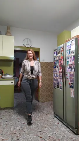 Good morning, everyone! 🤗☕🥰#хорошегонастроения😜✌ #trend #goodvibes #viralvideo #creatorsearchinsights 