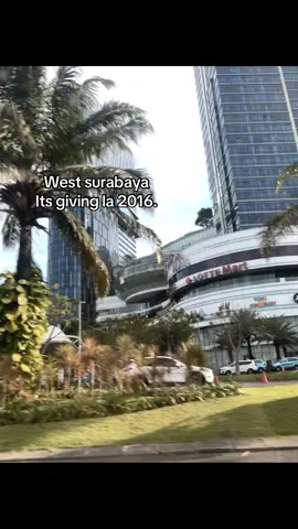 Vibee #surabaya #pakuwonmall #fyp 