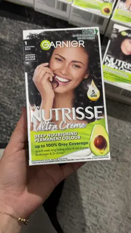 Nhuộm tóc Garnier new nitrisse ultra creme màu đen - nhuộm tóc màu đen hàng Úc #mebinhanvaannhien #garnier 