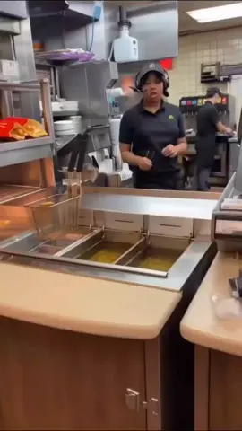 La preparación del día de hoy. #daframc #live #LIVEIncentiveProgram #TikTokLIVE #cooking 