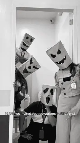 When your team’s creativity is scarier than the customes 🎃👻#creatorsearchinsights #halloweentrend #halloweenpaperbagtrend @Anning 🌸 @Juven🏁 @Keylmer 