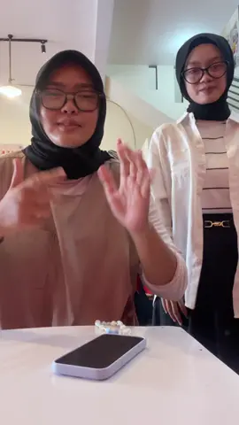 teman saya mau mau aja😭  #jokesvideo #fyp #joke #monkeytrend #dukundarimagetan