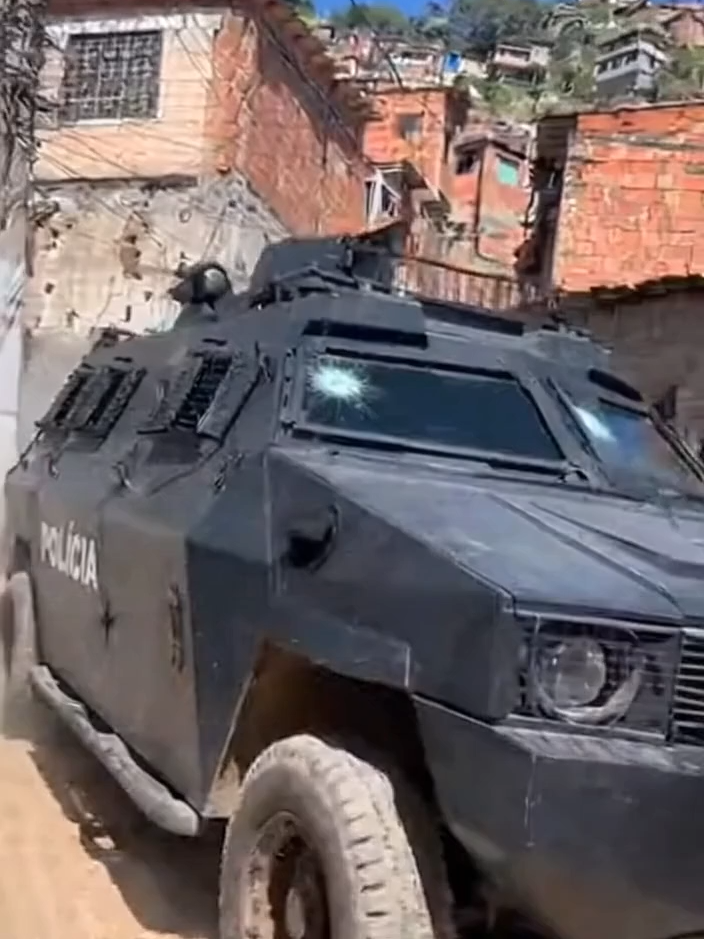 caos no rj #rj #penha #alemao