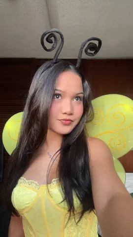 Need my beekeeper xoxo #halloweekend #fyp #halloweencostume 