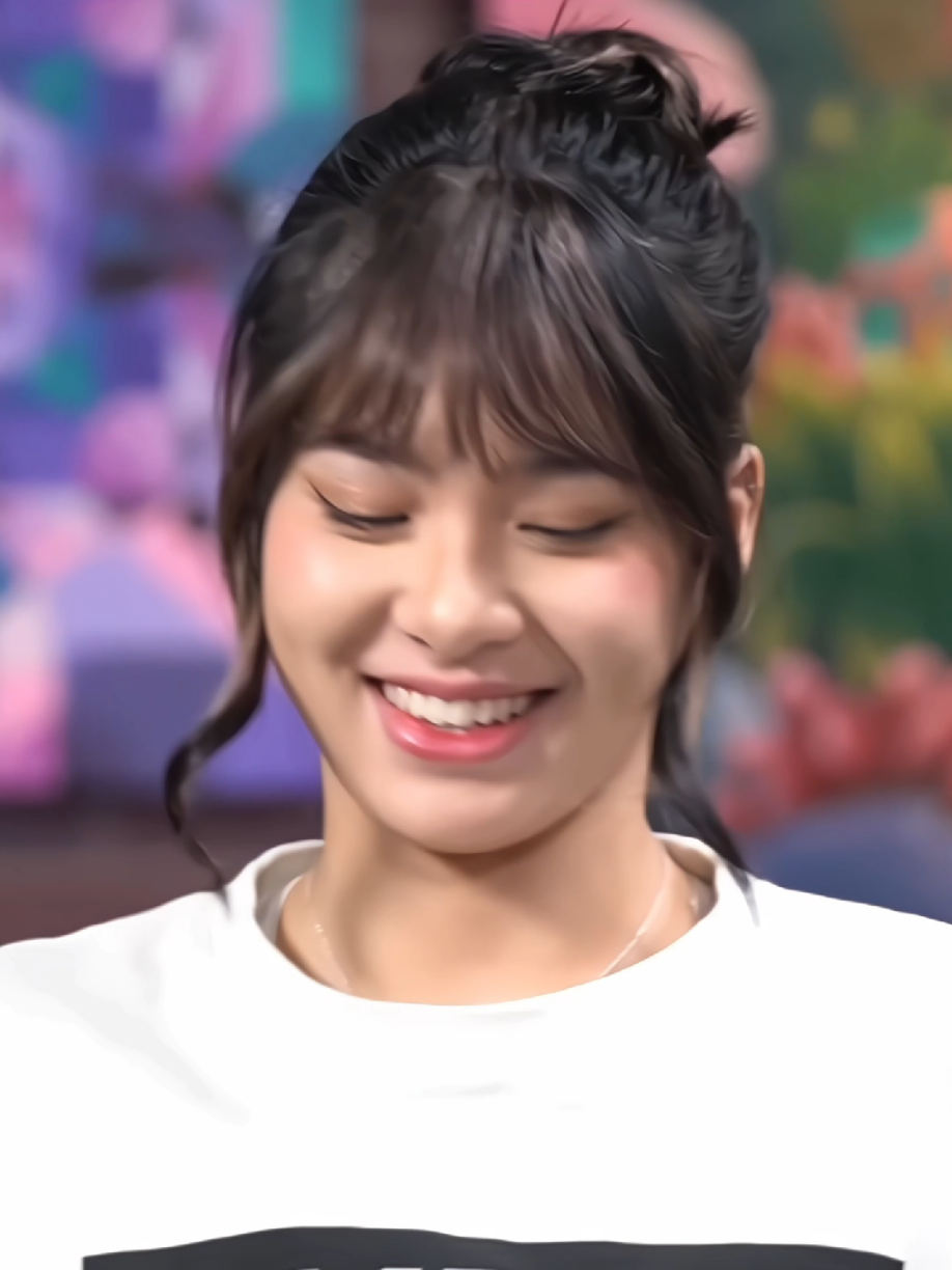 #aziziasadel #zee #zeeasadel 