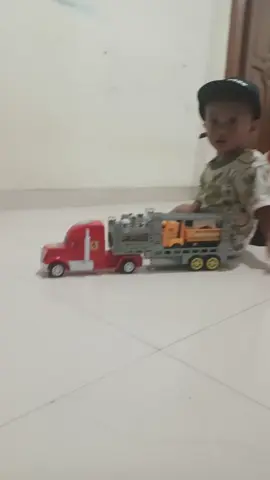 Mainan Anak Truck Hauler Angkut