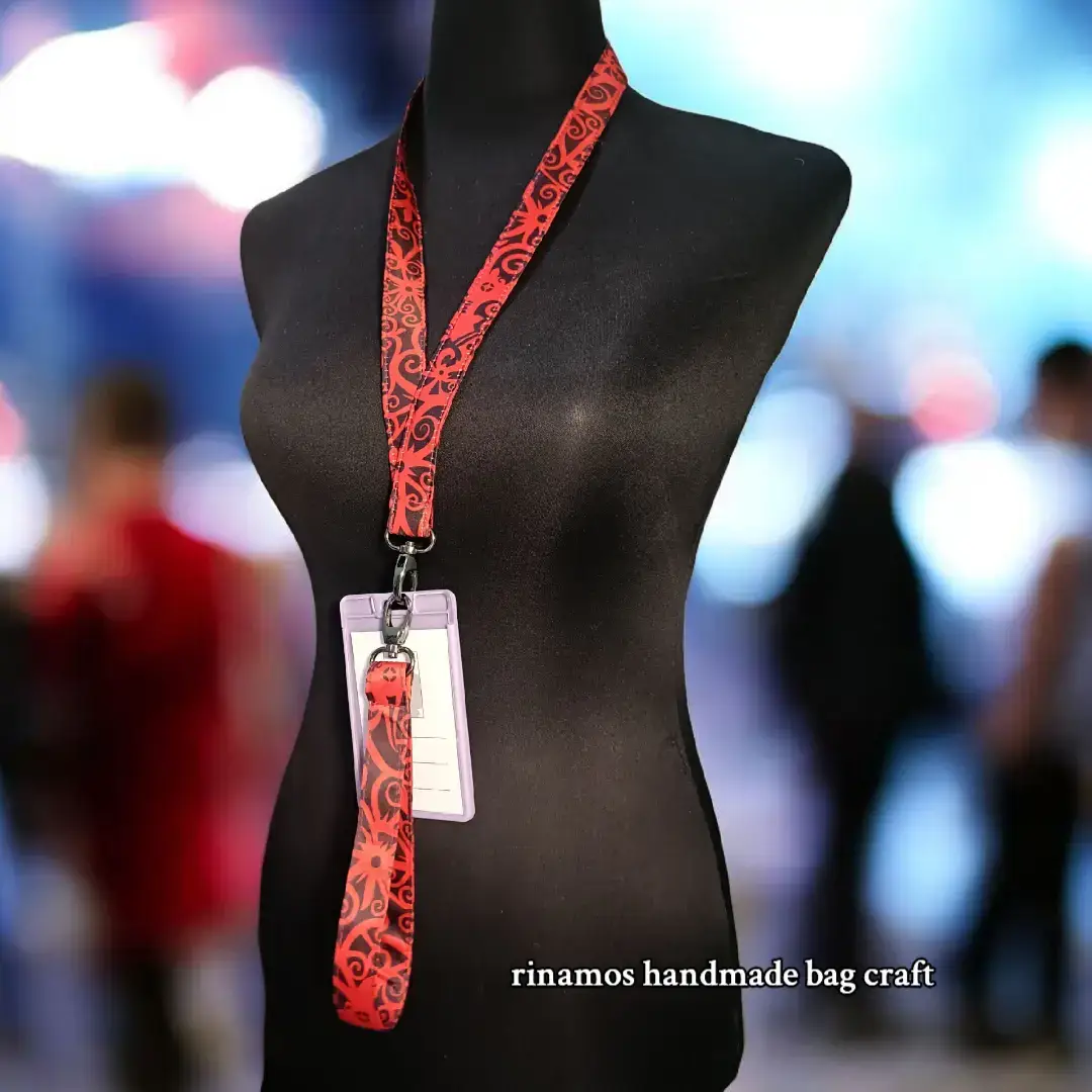 #keychainbatik #lanyardbatik #rinamos_handmade_bag_craft #wasap0145758217 