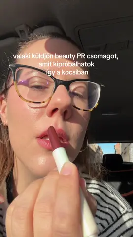 PR csomi wanted - indíthatnék egy ilyen kocsiban tesztelős sorozatot ✨ #pr #prcsomag #bőrápolás #smink 