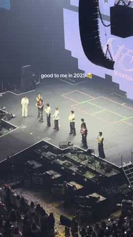 #seventeen #svt #carat @SEVENTEEN 