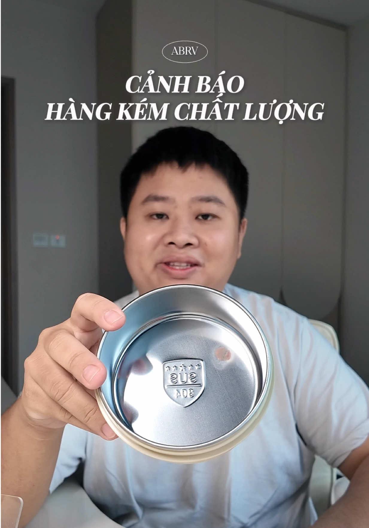 Mấy cái đựng đồ ăn thức uống thì cứ chọn của mấy bên đảm bảo chất lượng chứ đừng ham mấy chỗ kém chất lượng như này làm gì cho hại vào thân  #anhbeoriviu 