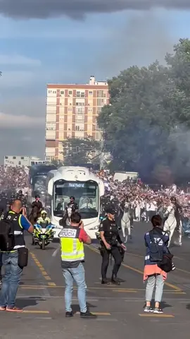 🤍🤍🤍🤍hala✅ Madrid🤍 hala Madrid y nada m'as#realmadridfc 