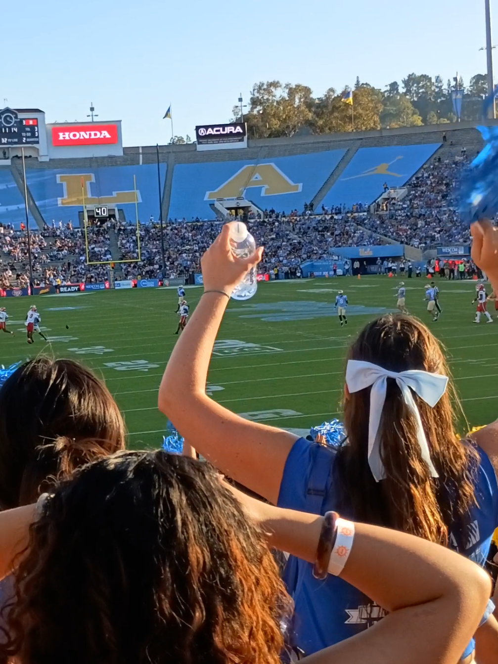 and we won les goo!! #ucla #Homecoming #football 