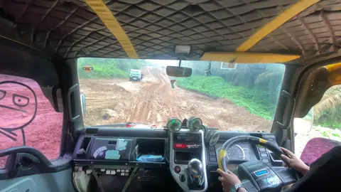 hdv wanii perihh ikii. #fyp #canterhdx #truksawit #truksawitkalimantan #drivermuda 