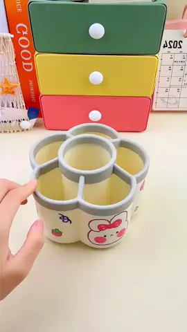 Hộp đựng bút xoay 360 độ tiện lợi #mingiadung #hopdungbut #hopdungbutdethuong #hopdungbutxoay360 #hopdungbutxinh 