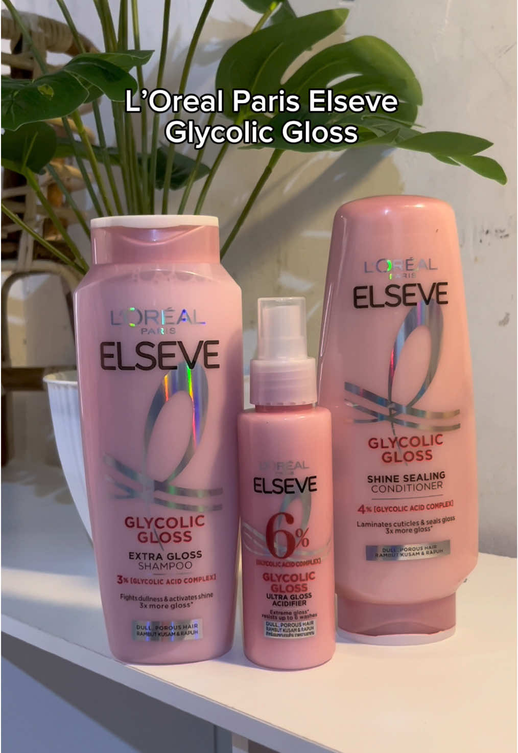 L’Oreal Paris Elseve glycolic gloss shampoo untuk rambut kusam & rapuh #elseveglycolicglossid #rambutsehatberkilau #glasshair #lorealparishaircareid #fyp @L'Oreal Paris Haircare 