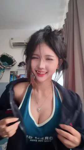 Em hèm#xuhuongtiktok #xh #nhanvatchinh #xhhhhhhhhhhhhhhhhhhhhhhhhhhhhh 