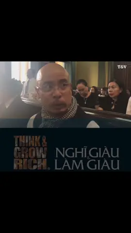 CEO Đặng Lê Nguyên Vũ chia sẽ một trong những cuốn sách giúp Thanh Niên Việt Nam khởi nghiệp 🌱🌱🌱✊✊#trungnguyenlegend #danglenguyenvu #càphê #nghigiaulamgiau #thanhcong 