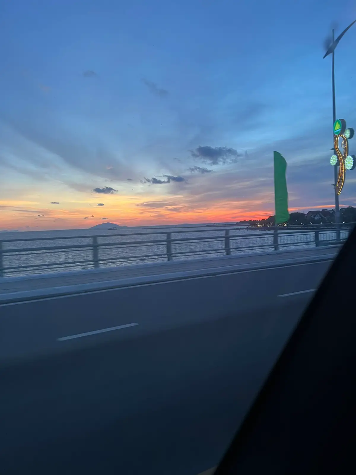 Tận hưởng những điều tuyệt vời khi còn ở VN 😞😙#xuhuongtiktok #viral 