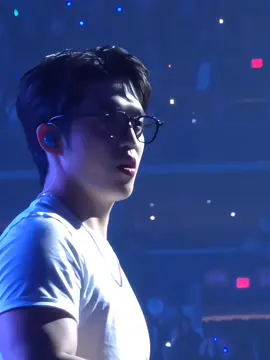 pria tampan berkacamata. #seungcheol #seventeen  #scoups #fyp #seventeen17_official 