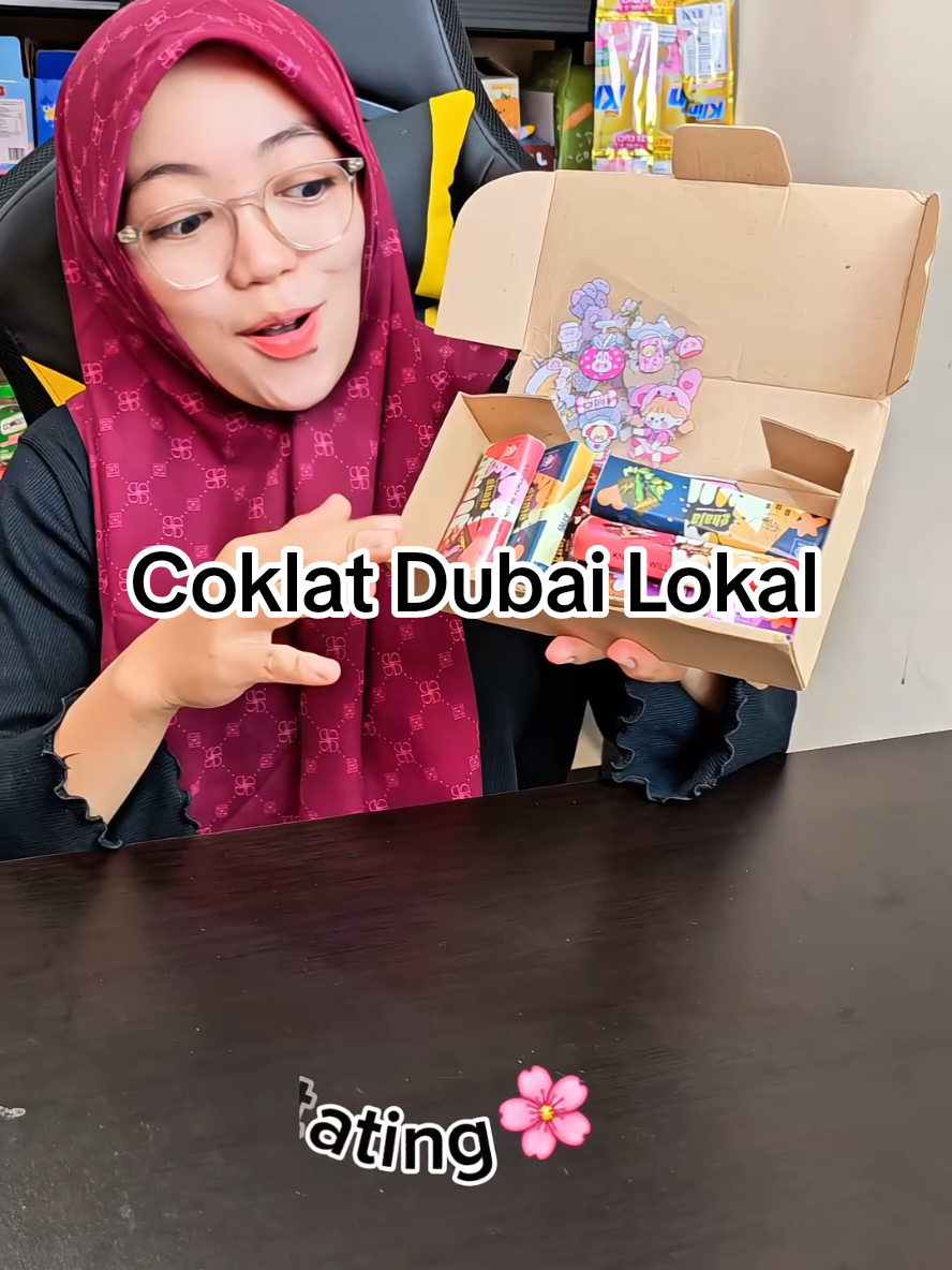 Membalas @sushye_m.lana Coklat Dubai Lokal Aneka Rasa banyak Varian nih Yuk Cobain #coklat #coklatdubai #coklatviral #coklatdubaiviral #wibgajian 