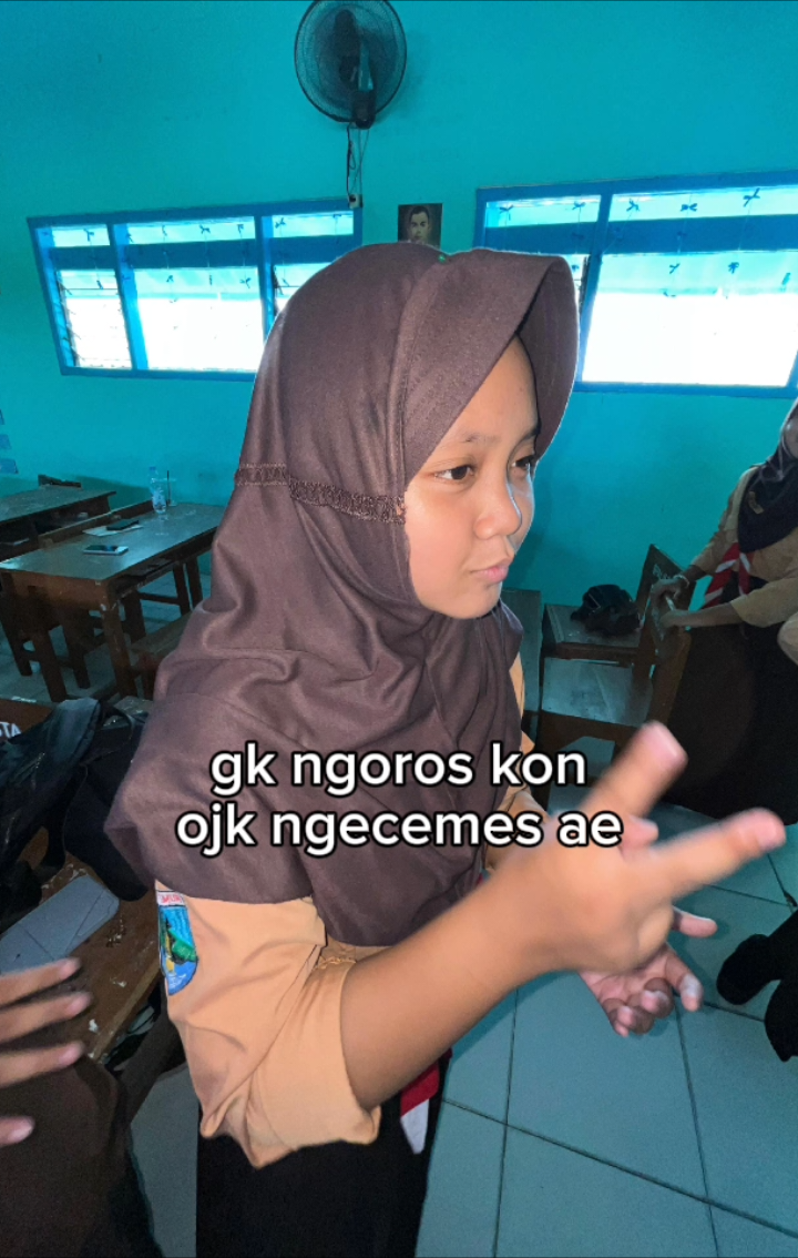 yapping ae @sy4aa_18 #spalista #4u #fyp 