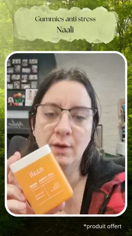 ❇️ Gummies anti-stress Naali ❇️ 🤑 produit offert par la marque via la plateforme @trustt  de @Mon Vanity Idéal  💠 Marque : @Naali  💠 Format : boîte de 60 gummies ⏱ Utilisation : 2 gummies par jour, le matin pour affronter la journée sereinement ou le soir pour relâcher la pression accumulée. 💡 Conseil de la marque : prendre le temps de bien les mâcher pour optimiser les effets. ☀️ Bénéfices : grâce au safran, elles aident à la détente, favorisent l’équilibre émotionnel et soutiennent une humeur positive. 🌝 Pour qui : toutes les personnes qui souhaitent se détendre et réduire leur stress. ⚠️ Précautions : déconseillées aux femmes enceintes/allaitantes et aux personnes sous antidépresseurs. 💭 Mon avis : ces petites gommes goût mangue, avec un léger arrière-goût de safran, sont agréables à consommer. Je les prends surtout le soir pour m’aider à lâcher prise et apaiser les émotions accumulées dans la journée. La prise est encore trop récente pour juger pleinement de l’efficacité, mais je suis séduite par le concept. Le vrai plus pour moi : elles sont sans sucre, un critère important car je limite ma consommation de sucres rapides. #produitgratuit #naali #gummies #safran #antistress 