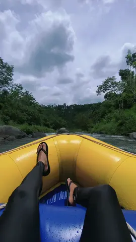 Mendung dikit gak papa untuk hari ini💃 #songadventure  #songarafting  #songarafting_probolinggo 