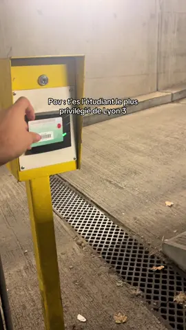 #lyon3 #fac #fyp 