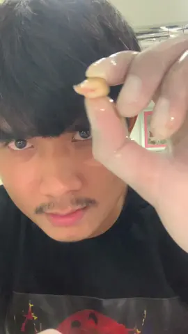 ដកធ្មេញខ្លួនឯង😕#fyp #viral 