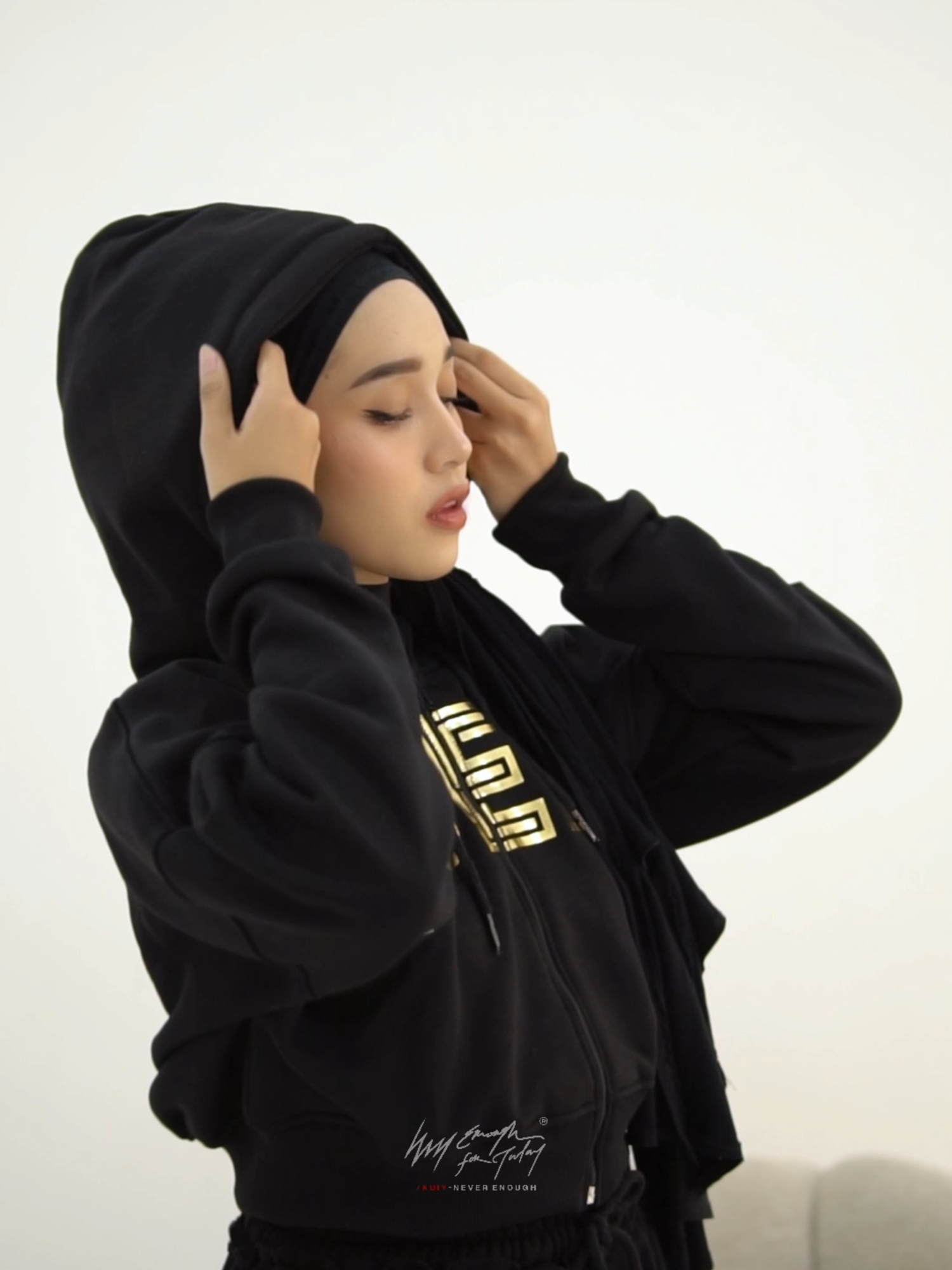 Some days you just need a good outfit and quiet confidence. That’s enough for today. #EnoughForToday #KUIY #StreetVibes #DailyFit #LocalBrandIndonesia #SimpleIsCool #ModernEssential #TodayStyle