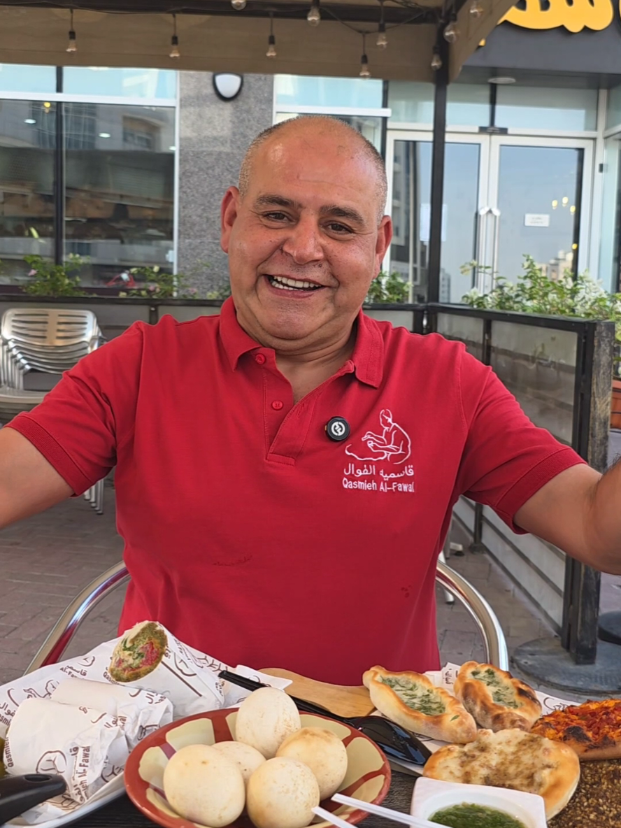 اكلات قاسميه الفوال كلها غير، بخدمتكم بدبي فرع الورقاء و واحة دبي للسيليكون و أبوظبي بالخالديه، جلساتنا الداخلية و الخارجية بانتظاركم تنوروها و اهلا وسهلا فيكم Your destination to authentic Jordanian streetfood #اكل #food #tiktokcookbook #breakfast #فلافل 