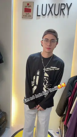 Hơn lít mà đẹp thật #xuhuong #thoitrangnam #dreamtears #aolongtee 