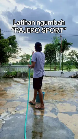 Sementara latihan sek 😁 #blitar24jam #jowopride #ngumbah #fyp #fypシ゚viral🖤tiktok 