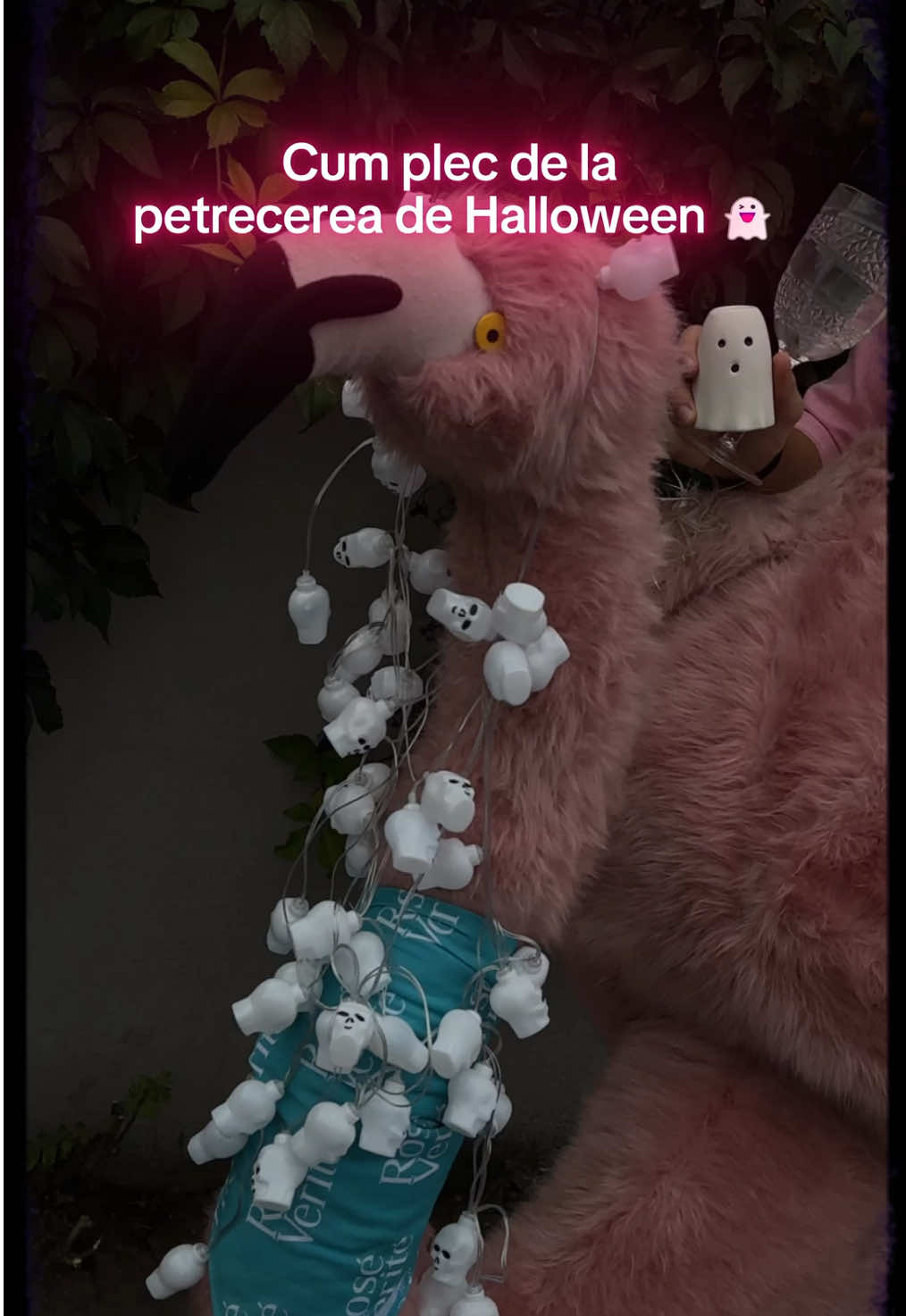 Rămâne secretul nostru, da? 🎃🤫 #365deziledevara #verite #romania #fyp