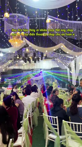 Học trò bảo thầy ơi nhiều Laze thế này chụp sao😅😅bỏ điện thoại ra chụp cho an toàn em #chupanh #hocchupanh #chupanhhanoi #hocnhiepanh #ngoclong 