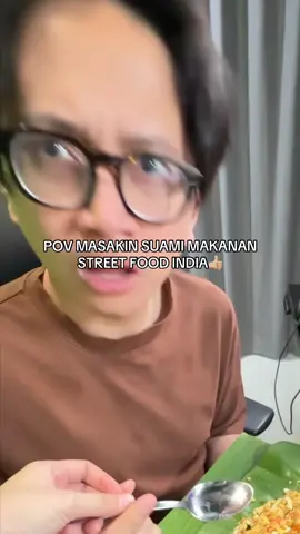 wishlist aku banget ke india!! beneran street food mereka enak enak guyss<3