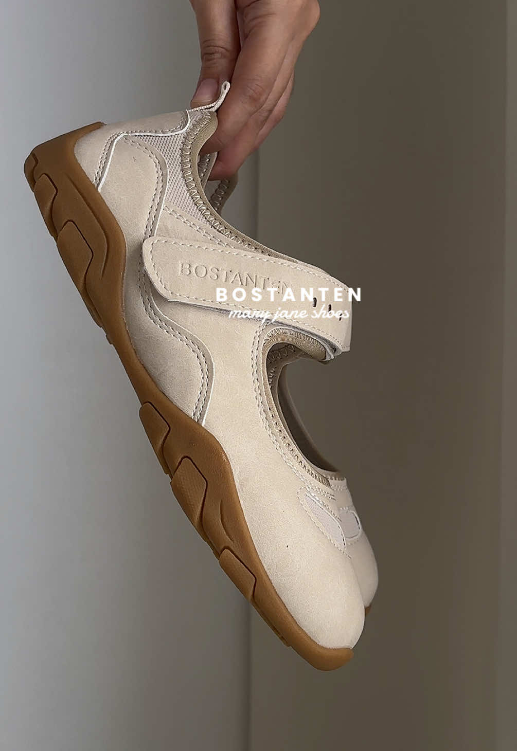 New drop and I'm obsessed!! 🤩✨ #maryjane #maryjaneshoes #comfyshoes #bostantenshoes #flatshoes @Bostanten Shoes PH 