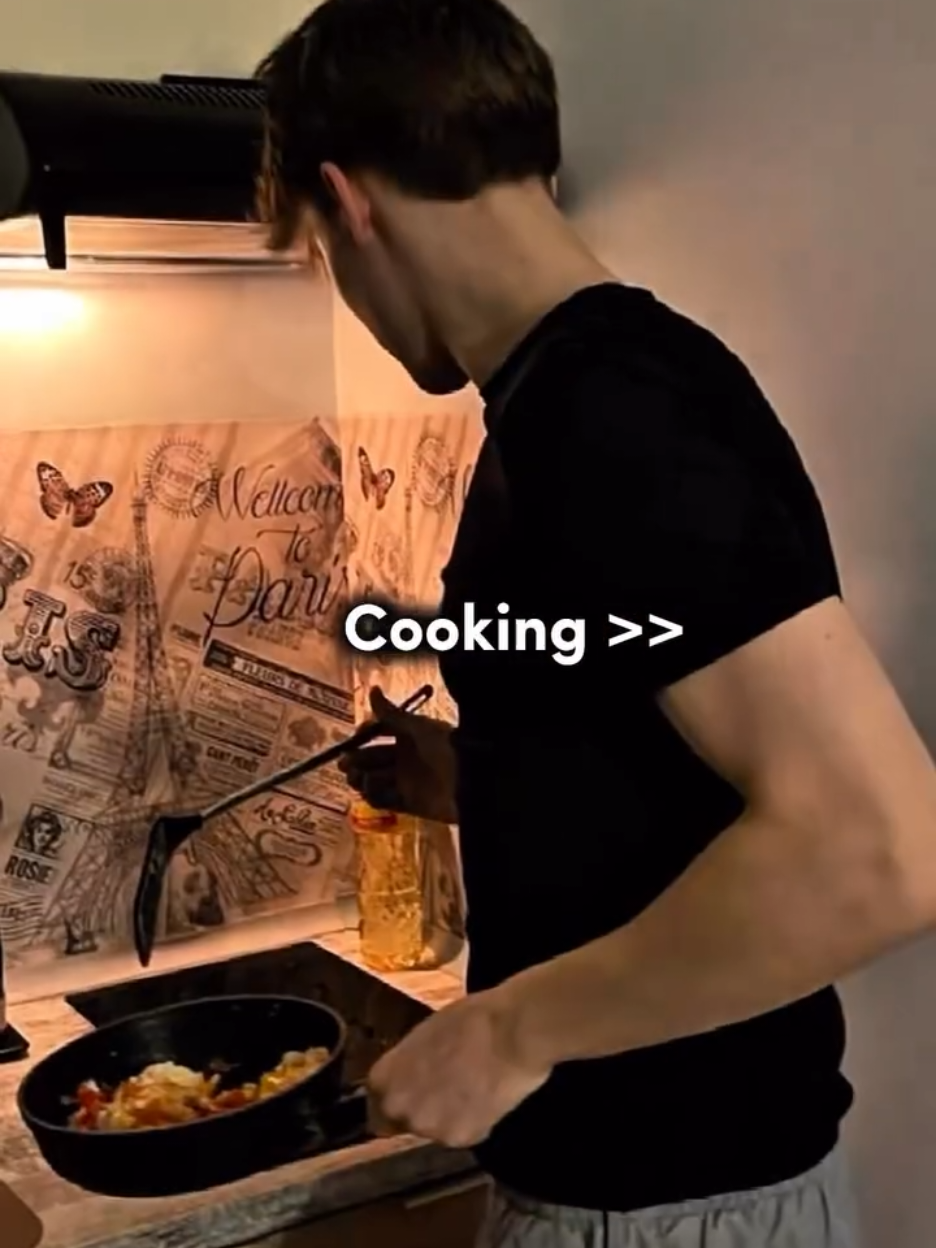 Single boys life 💗🫶🏻🔥 #tiktok #viral #AestheticFeel #trending #foryou 