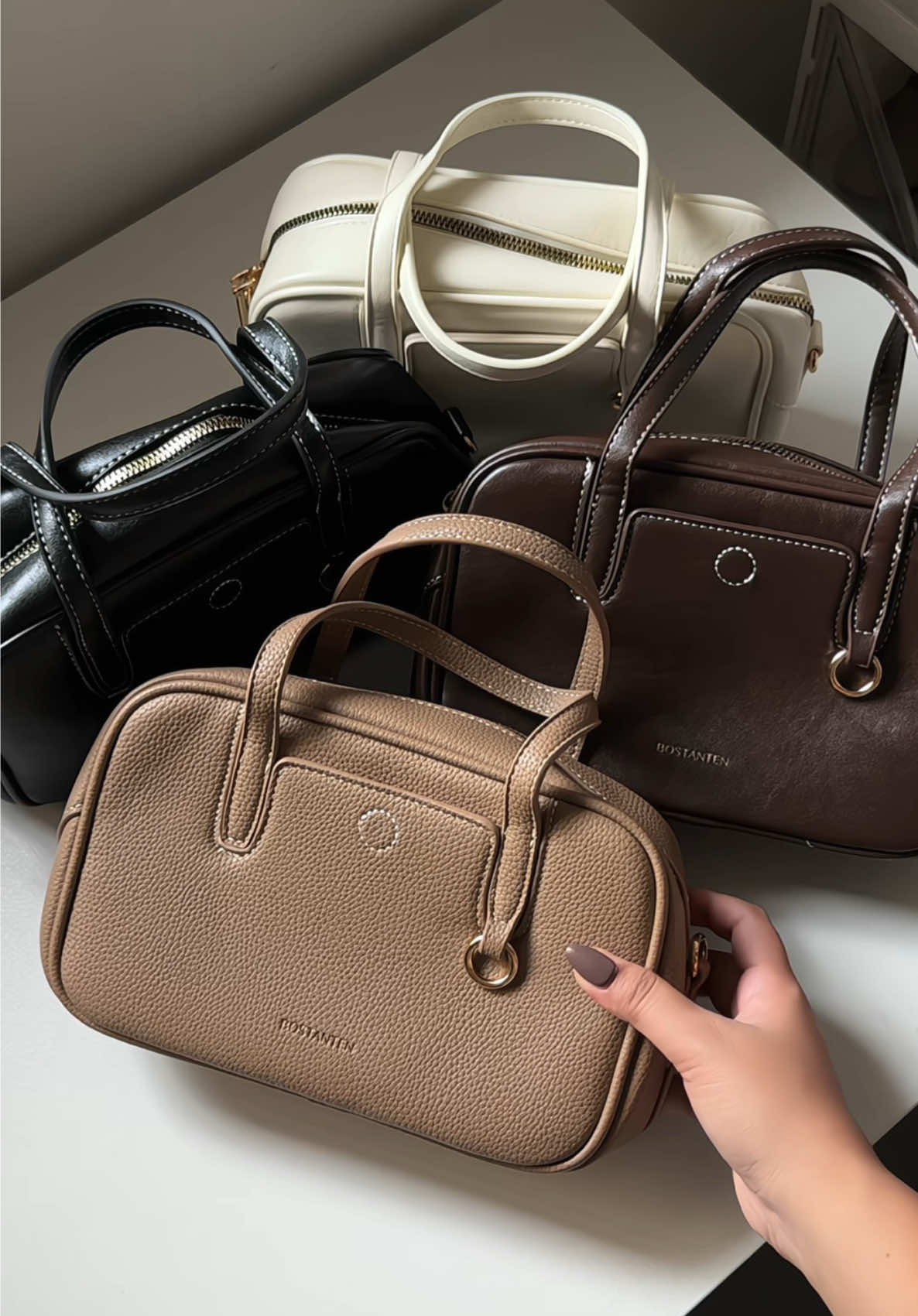 elevate every outfit with the latest @Bostanten collection 💭 #bostanten #slingbag #handbag #crossbodybag #newcollection 