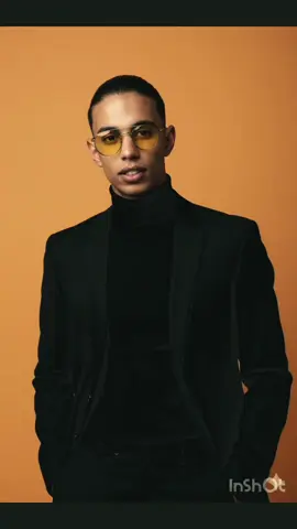 > أمنيتي أن يستخدمني الله سببًا في ابتسامة محتاج 🤲 فليس الغِنى عندي مالًا، بل قلبٌ يُعطي دون حساب 🤍 > #حكمة_اليوم #كلام_يصل_القلب #خواطر_حياة #الهام_ايجابي #تحفيز_الروح 