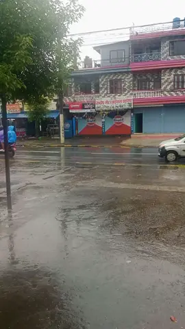 ट्याक्सी गुड्यो सरर पोखराको बजारमा कति आए कति गए हाम्रो नजरमा#pokharamuser🙏💔foryoupage💖🙏 