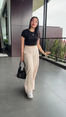 pantes gak cc pake celana ini?? kembaran yukkk🥰🥰🥰#linglinglieanti #cicilingling @TriHartati_65 