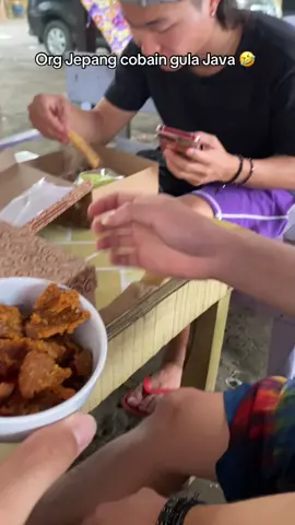 Katanya enak🤣 