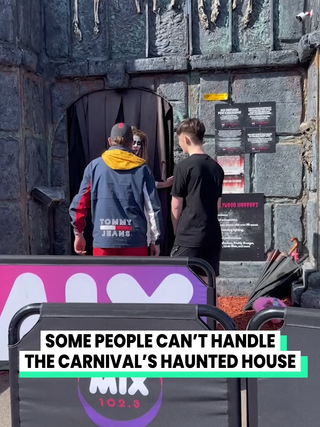 Man was OUT of there 😂 (@arkbykomi ) #halloween #haunted #hauntedhouse #funnytiktok