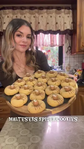Maltesers Spider Cookies 🍪 🕷️ • 1 & 2/3 cups all purpose flour • 1/2 tsp baking soda • salt • 1/2 cup butter  • 1/2 cup brown sugar • 1/2 cup sugar  • 1 egg • 1 tsp vanilla  • Maltesers  • Milk Chocolate  • Candy Eyes  The only spiders you’ll ever want in your kitchen.🕷️ #halloween #cookies #halloweencookies #EasyRecipes #baking 