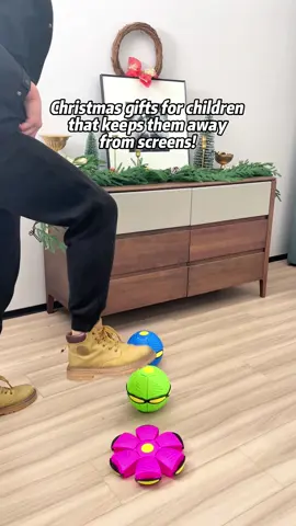 Perfect Christmas gifts for sensory seekers. Squash the ball flat and it bounces back! Bouncing balls, Saucer balls#bouncingball #noscreentime #spotlightfinds #TikTokShopBlackFriday #TikTokShopCyberMonday 